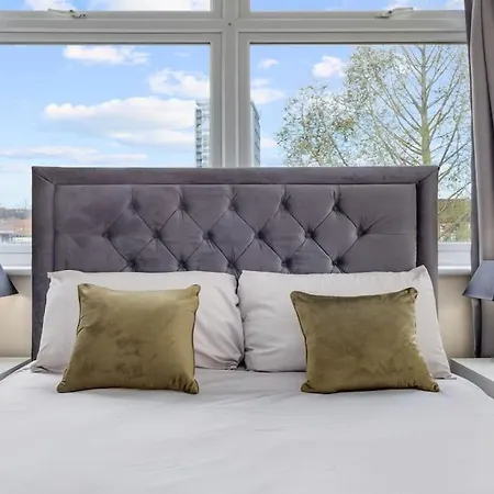 Hyde Park 4 Bedroom Superior * London
