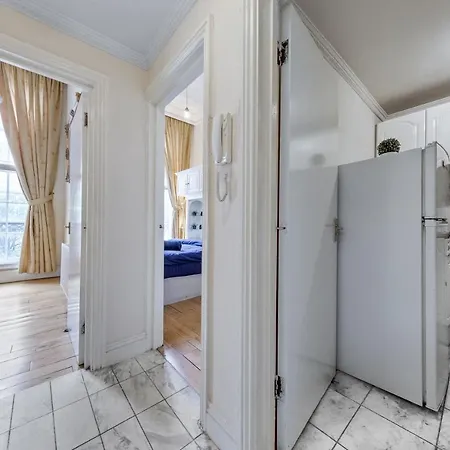 Lejlighed Flat In Baker Street *