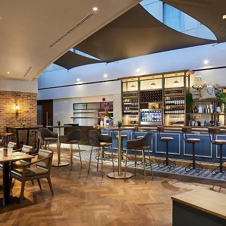 Marriott Kensington Hotel 4*