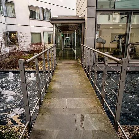 Friendship House Hostel *