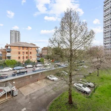 Hyde Park 4 Bedroom Superior Apartment London