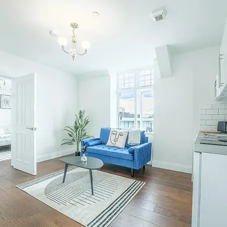 Apartment The Royal Bell - Central Bromley