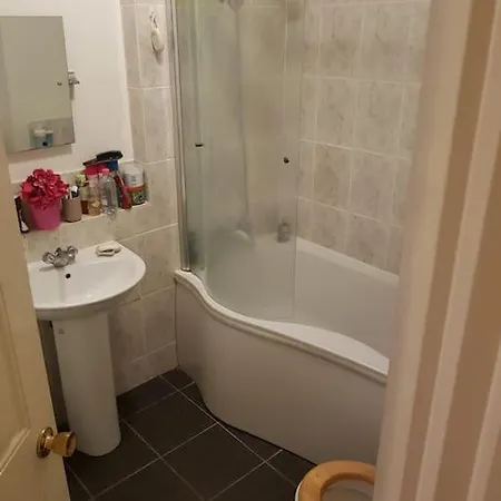 Apartment 1 Bedroom Near Hyde Park London