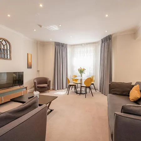 Apart-hotel Manson Place 4*