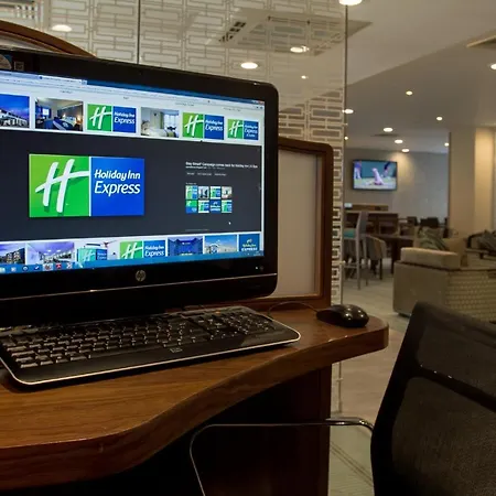 Express Earls Court By Ihg
