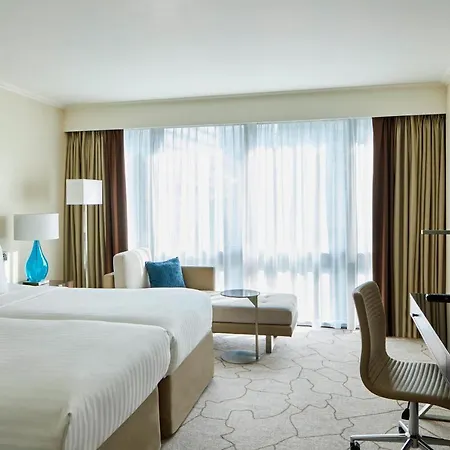Marriott Canary Wharf 5*