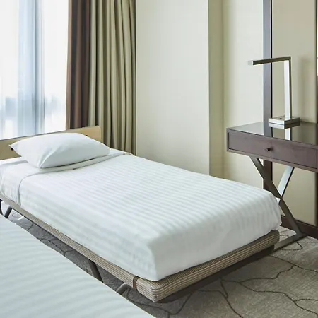 Marriott Canary Wharf 5* 런던