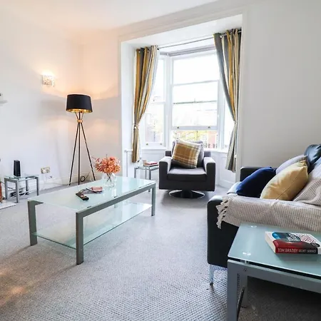 Pearl Paddington - Lovely 2 Bed Flat In Paddington