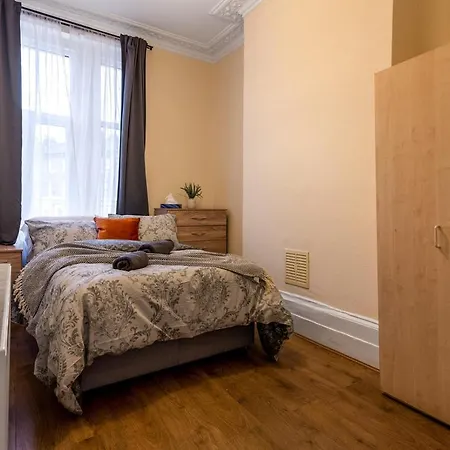 Cozy One Bedroom London