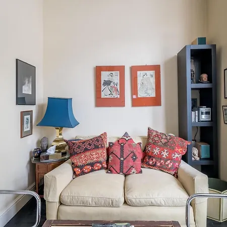 Joivy Cozy 1 Bed Flat With Garden In North Kensington London