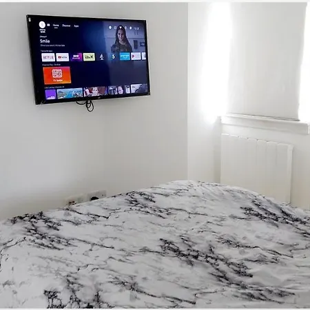 Appartement Lovely One Bedroom In Town Ilford