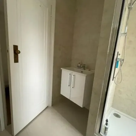Apartment Bright And Lovely 1 Bedroom Flat Belsize *