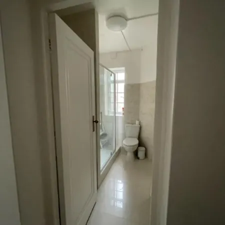 Apartment Bright And Lovely 1 Bedroom Flat Belsize London