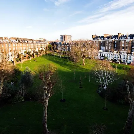 The Luxury 'treehouse' - One Bed Little Venice Londres