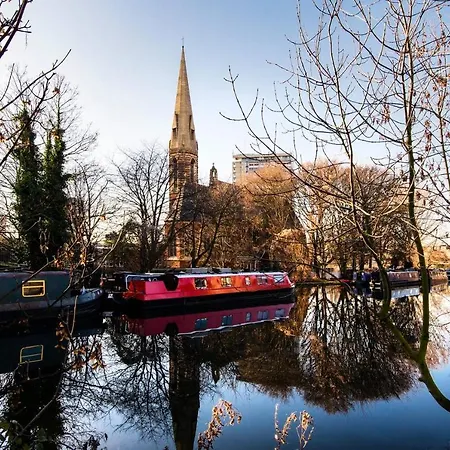 The Luxury 'treehouse' - One Bed Little Venice Appartement Londres