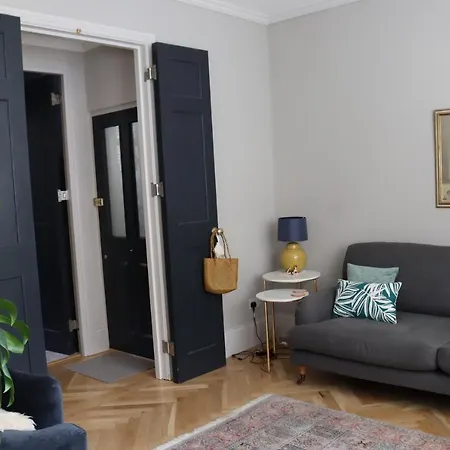Beautiful Maisonnette Flat In Islington * London
