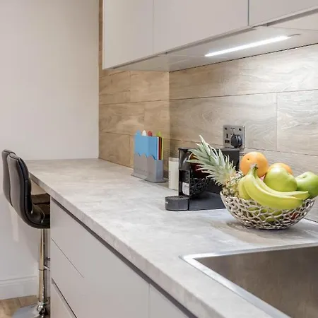 Apartment Modern Lovely 2 Bed Hyde Park With Ac *