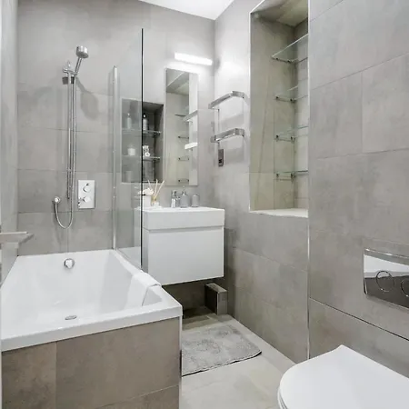 Modern Lovely 2 Bed Hyde Park With Ac Apartment *