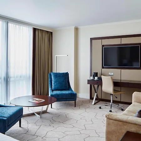 Marriott Canary Wharf 5*