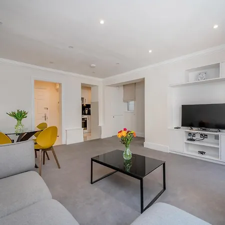 Appart hôtel Queensgate Court 4*