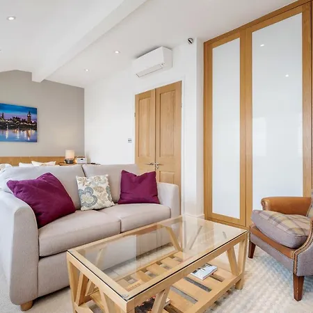 Luxurious Mews House Next To Hyde Park Appartement