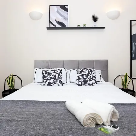 Jacks Apartment * لندن