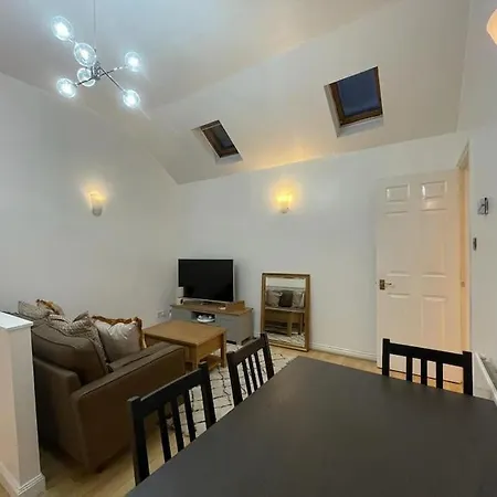 Apartmán Beautiful 2 Bedroom Flat In London! Near Excel O2 Arena And Central! With Garden *