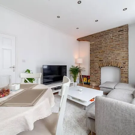 Apartment 2 Bedroom Duplex London