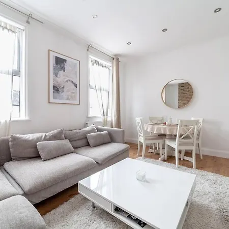 2 Bedroom Duplex Apartment