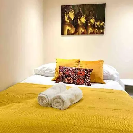 Apartment Cosy One Bedroom Flat In