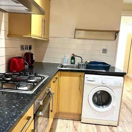 Apartment Cosy One Bedroom Flat In *