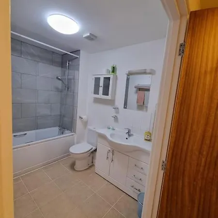 Laura's Place