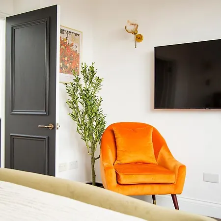 The Luxury Fulham Townhouse
