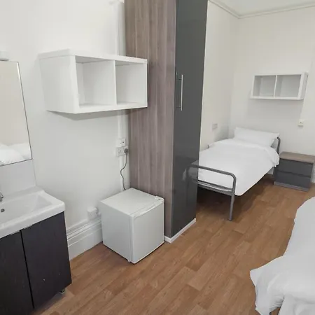 Hostel Holland House