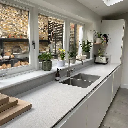 Stunning Georgian House & Garden In Camberwell Se Guest house London