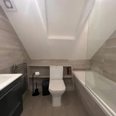 Star Finchley Road 3-bed Haven *