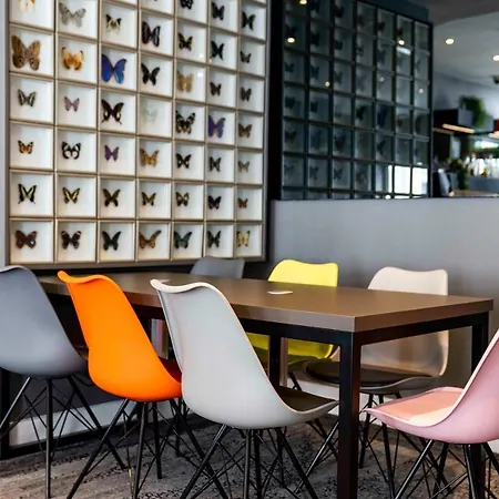 Heeton Concept - Kensington 3* London