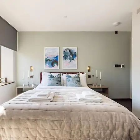 The Soho Star Apartment