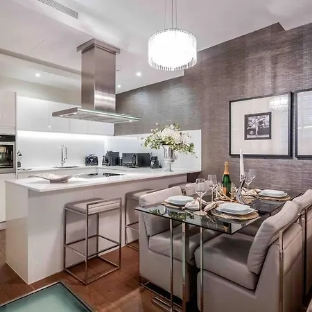 Covent Garden / Trafalgar / Leicester Sq Diamond Apartment London