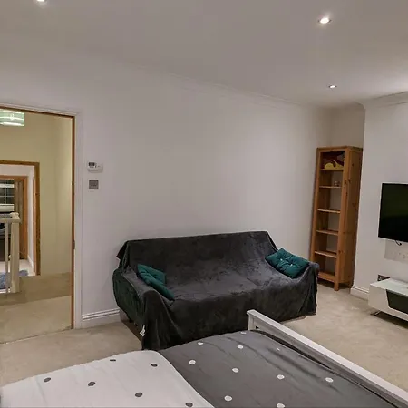 Fully-equipped Flat In The Of *
