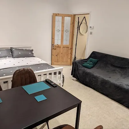 Fully-equipped Flat In The Of