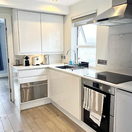 Modern 1 Bedroom Flat Close To Vauxhall * London