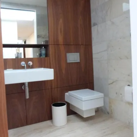 Central London Bed & Breakfast Bed & Breakfast *