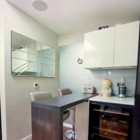 Bed & Breakfast Central London Bed & Breakfast London