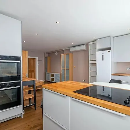 Luxury Located Near Marble Arch & Baker Street *