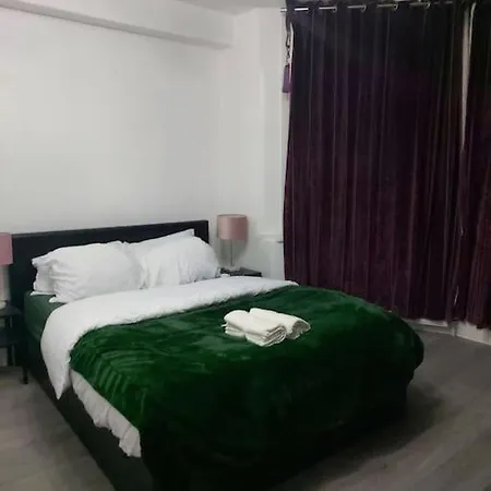 Away Barking Apartamento *