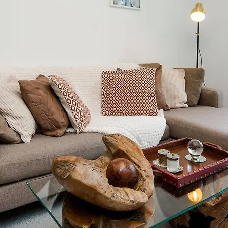 Superb Cozy Flat In Lovely Area Apartment *