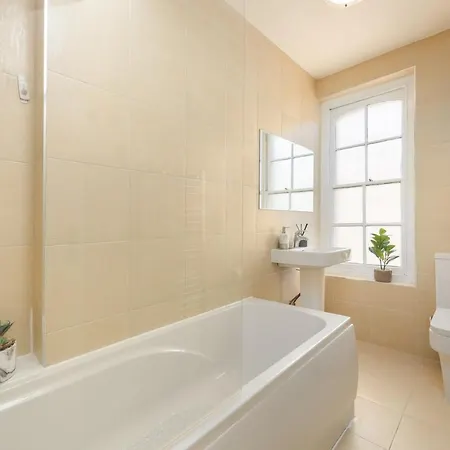 Apartment Modern One Bedroom Next To Old Street