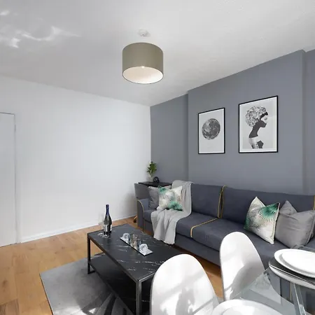 Modern One Bedroom Next To Old Street *