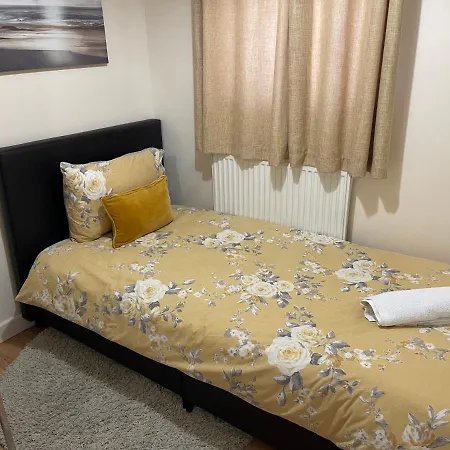 Abkat Three Bedroom Holiday home